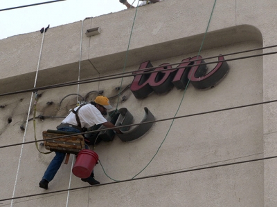 Sign removal of channel letters